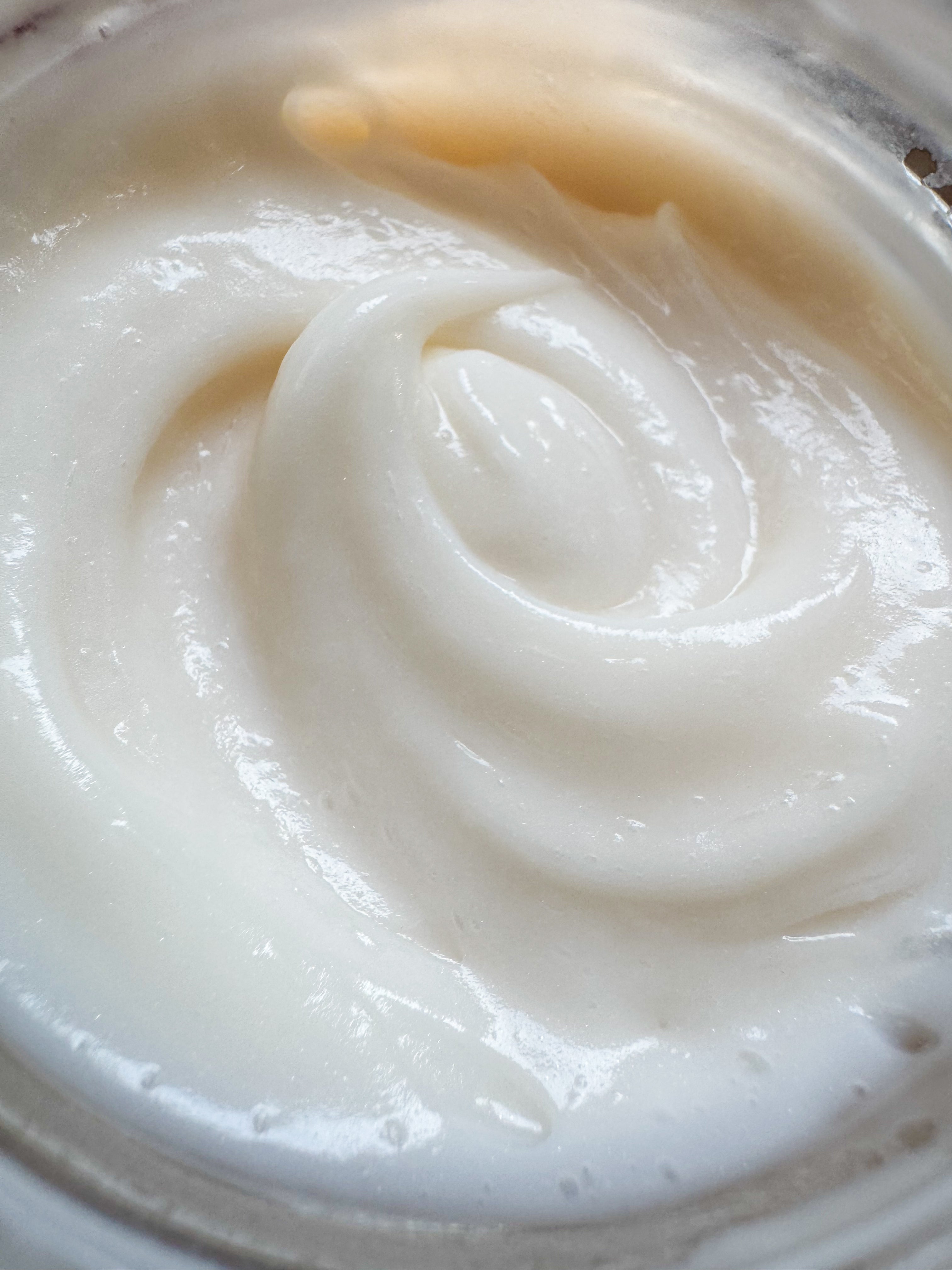 Tropical Meringue hand & body cream