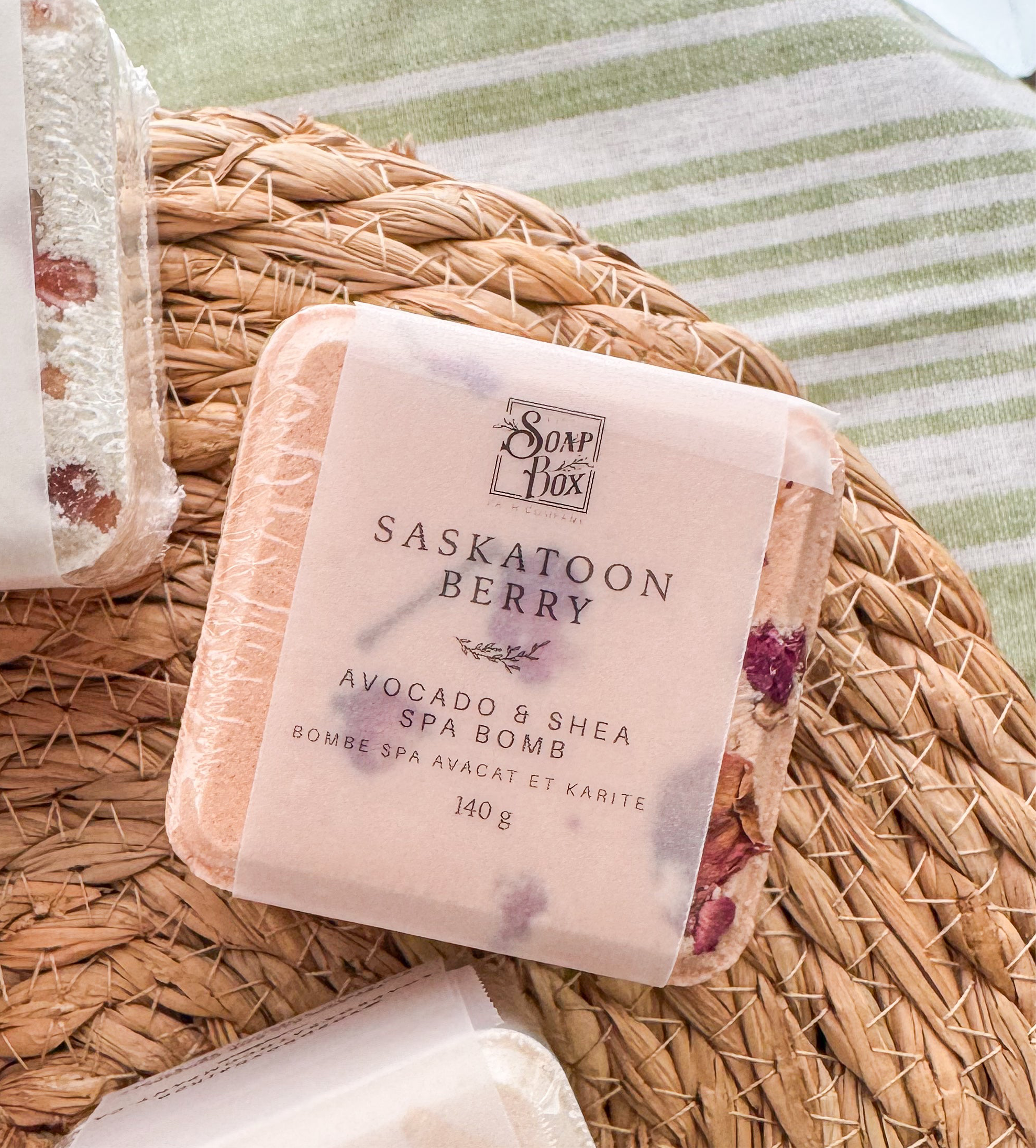 Saskatoon Berry Avocado & Shea Spa Bomb