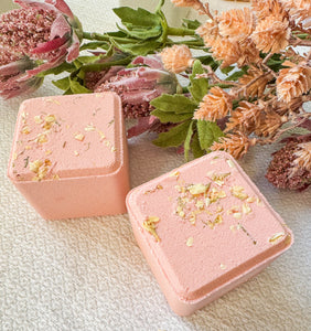 Sugared Rhubarb Avocado & Shea Spa Bomb