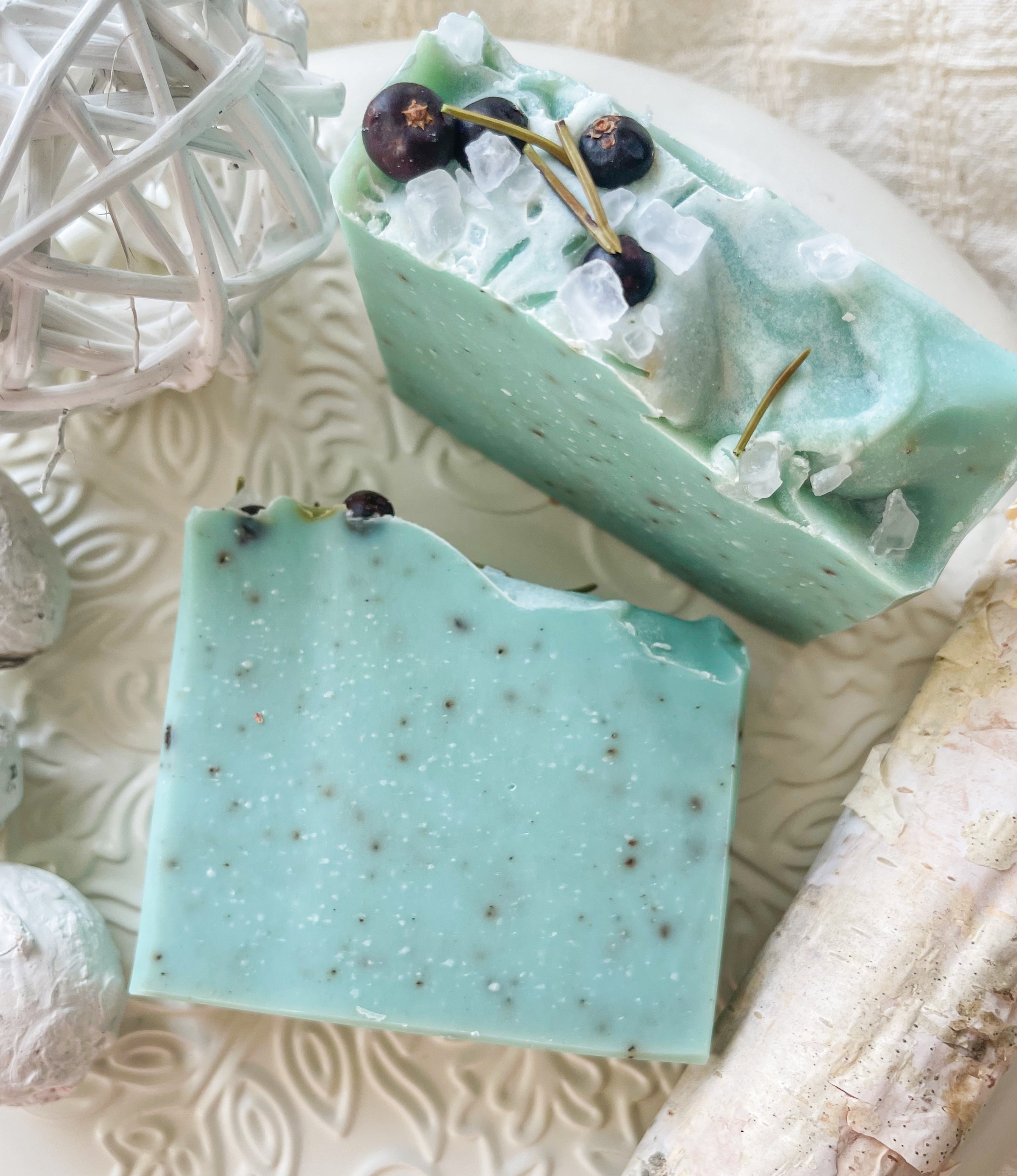Frosted Juniper & Mint Guest Sized Soap